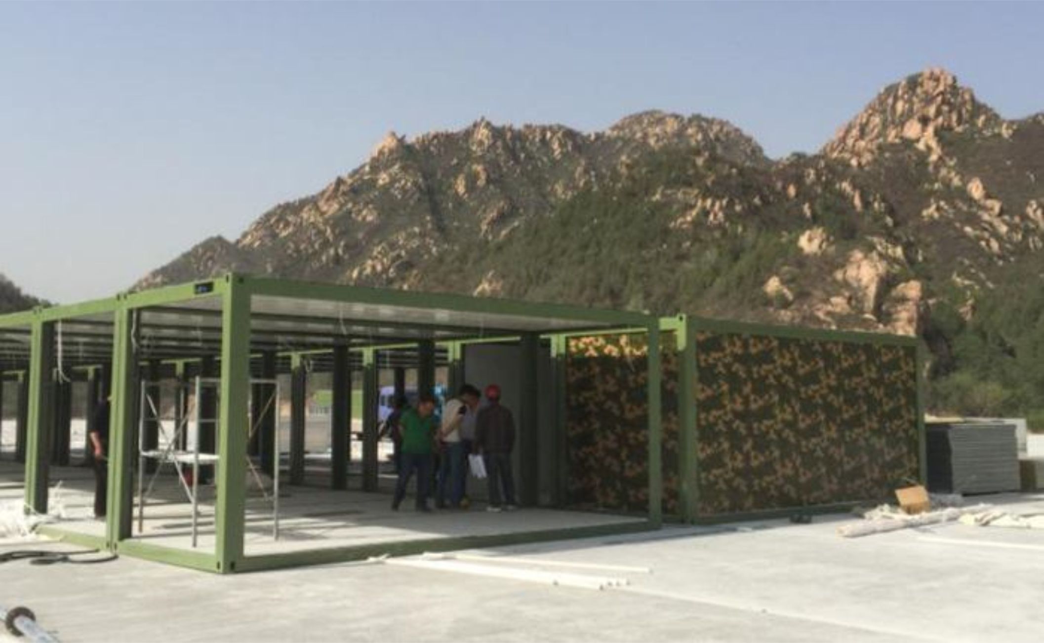 Nhà tiền chế quân sự